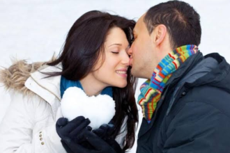 snowball kiss meaning